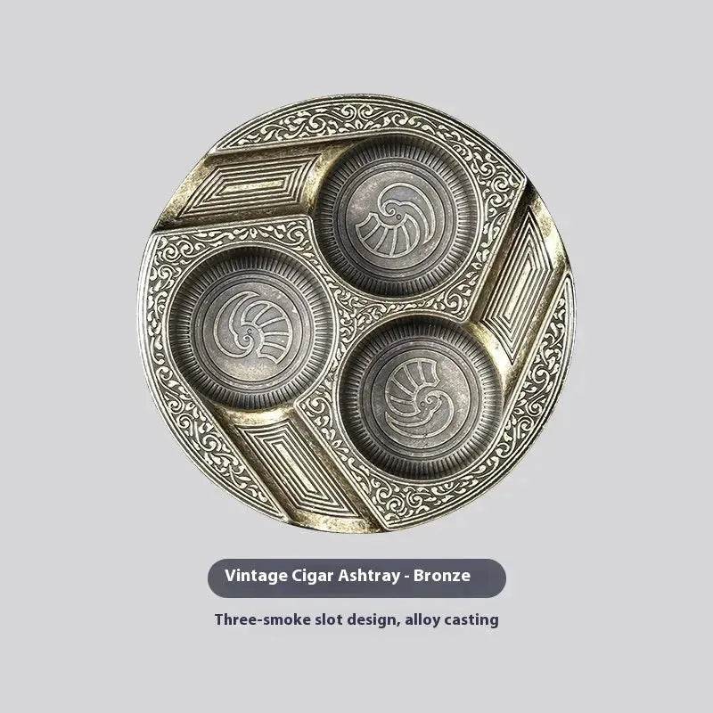 Three-slot Retro Metal Easy-to-clean Cigar Ashtray - Velora