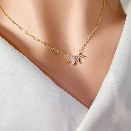 Fashion Jewelry Minimalist Shining Flower Petal Necklace For Women Girls Lotus Flower Pendant Necklace Female Party Anniversary Jewelry Gift - Velora