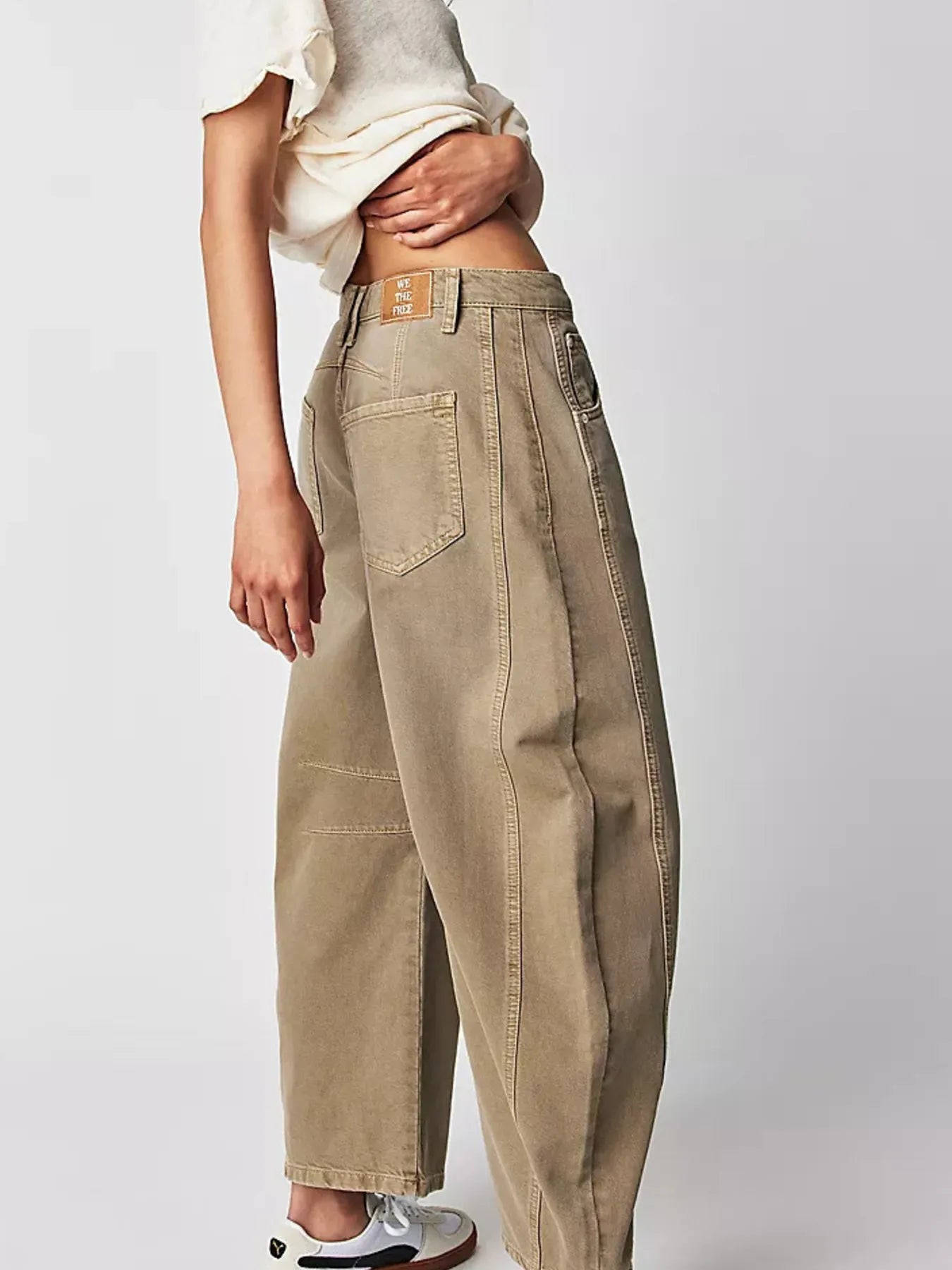 Wide Leg Relaxed Fit Jeans - Velora