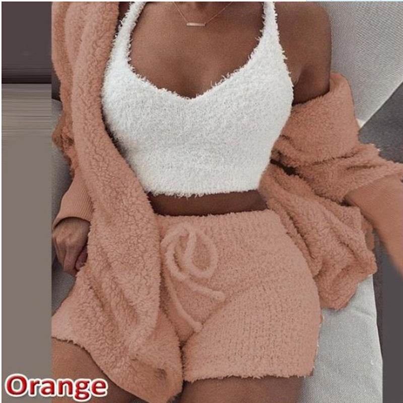 3 Pieces Of Fashionable Ladies Plush Home Clothes - Velora