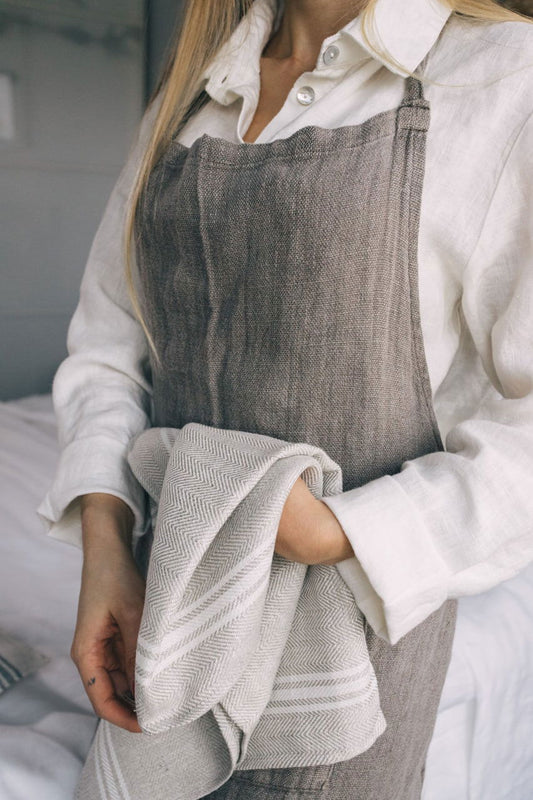 Culinary Linen Apron - Velora Luxury Fashion