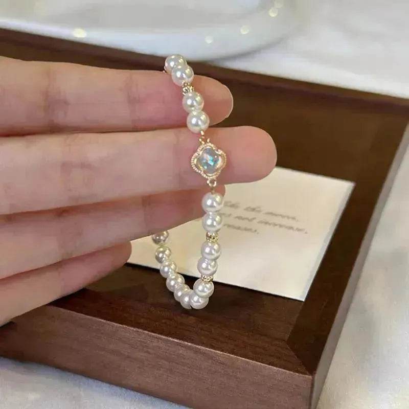 Exquisite Pearl Bracelets for Elegant Women. - Velora