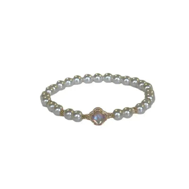 Exquisite Pearl Bracelets for Elegant Women. - Velora
