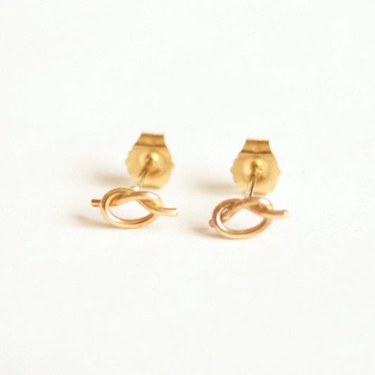 Hand tied knot earrings 14k gold