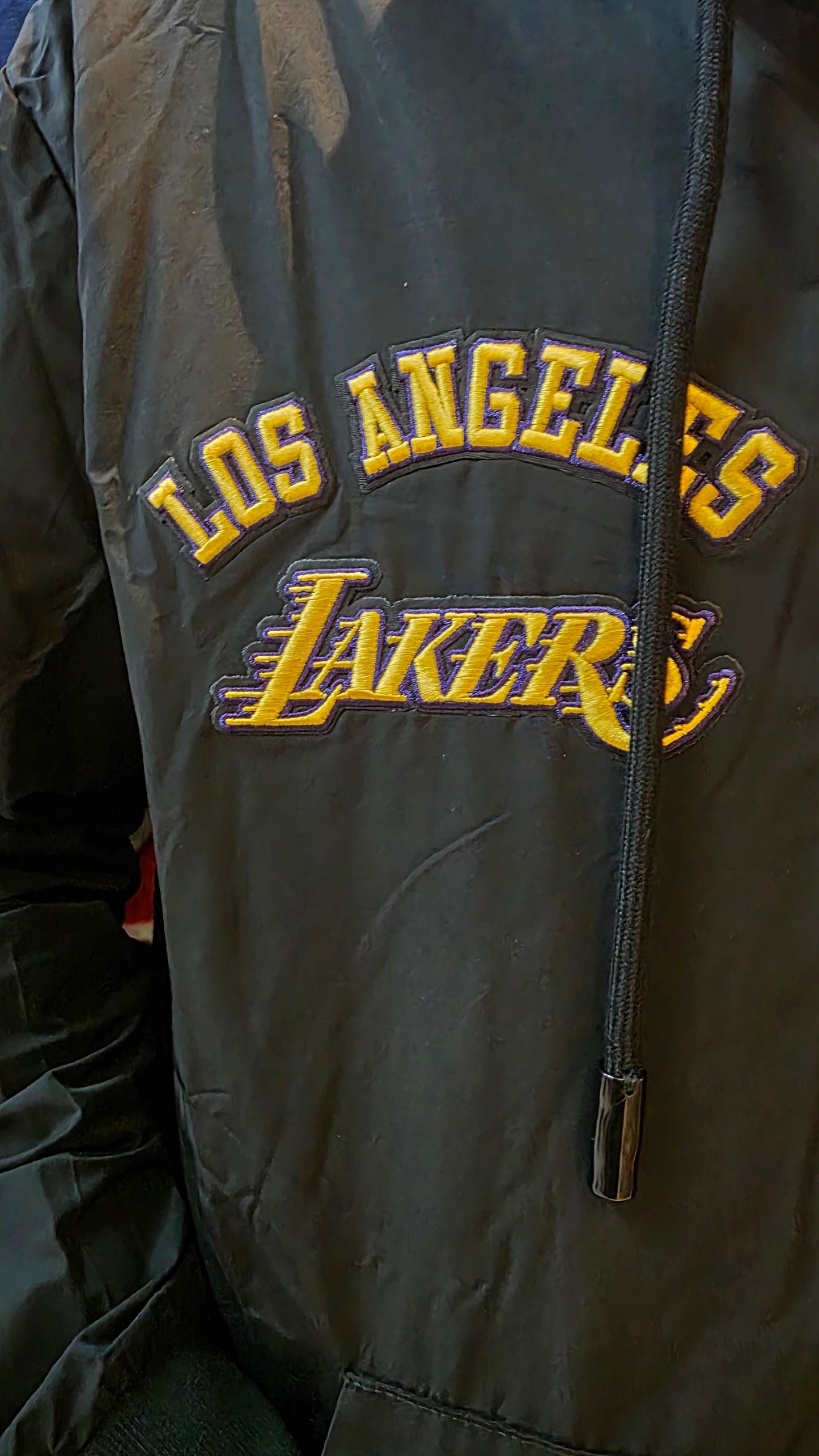 NBA LOS ANGELES LAKERS CLASSIC WIND SUIT MEN'S WOVEN FULL ZIP PULLOVER HOODIE BLL5515998-BLK - Velora
