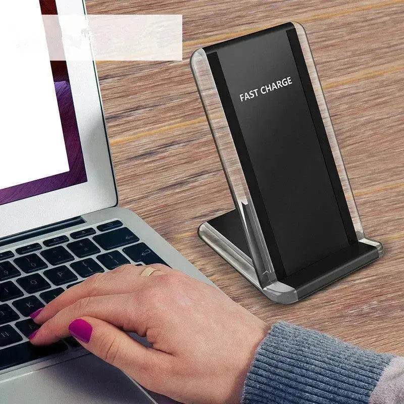 Vertical mobile phone wireless charger - Velora