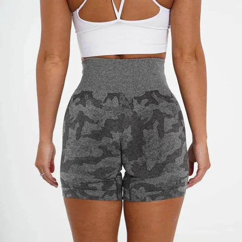 Women's Camo Jacquard Seamless Gym Shorts - Velora