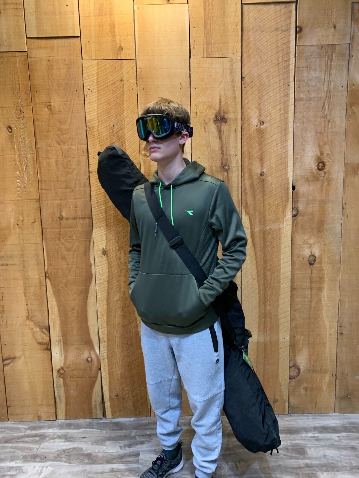 Europe Bound Ski And Snowboard Bag Black - Velora