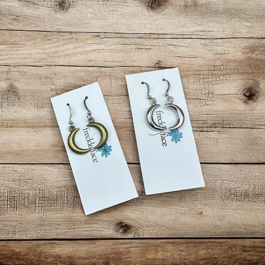 Bubble Moon Earrings - 3D Crescent Shape, Hypoallergenic, Nickel-free - Velora