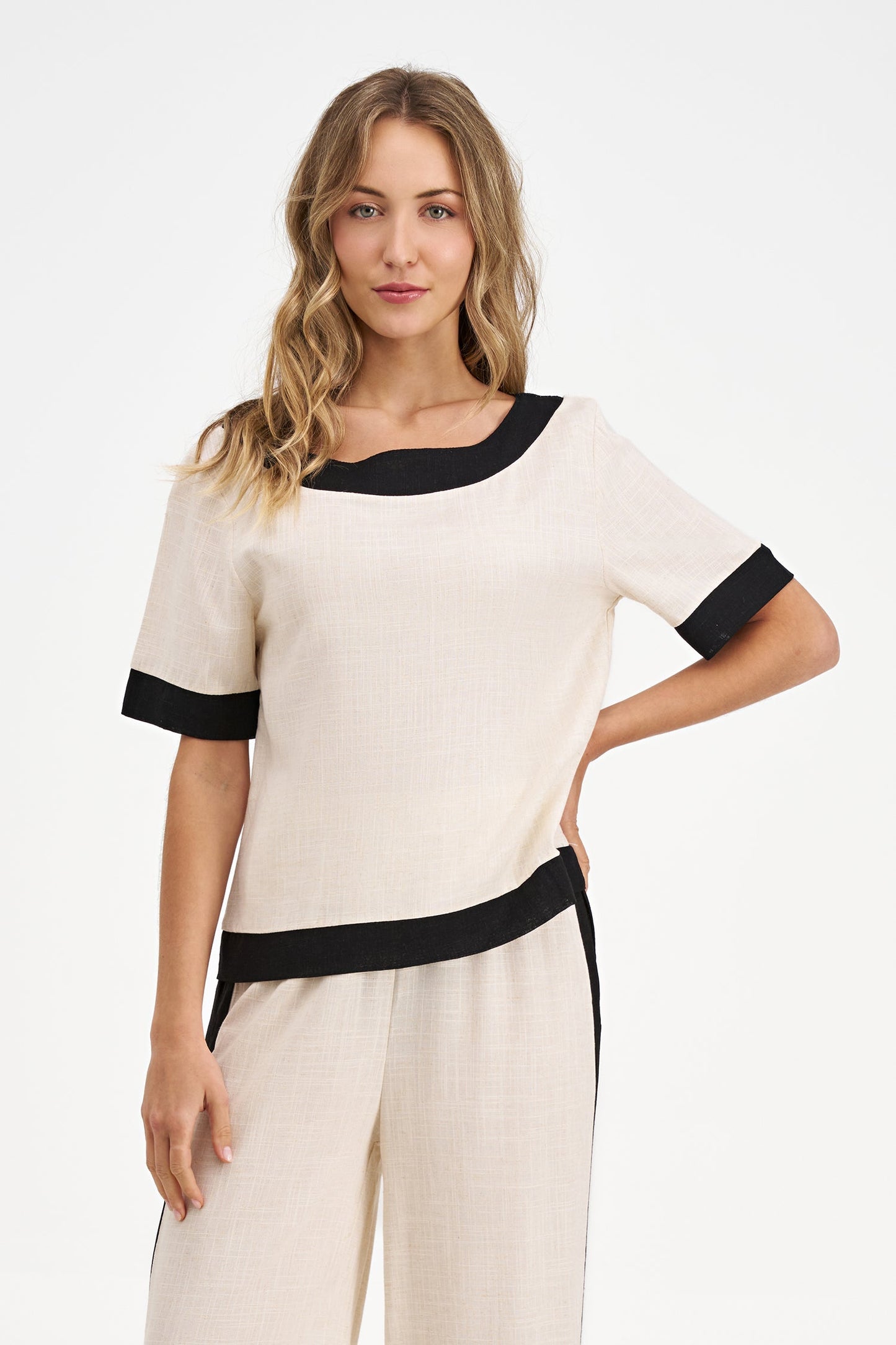 Women's Woven Top