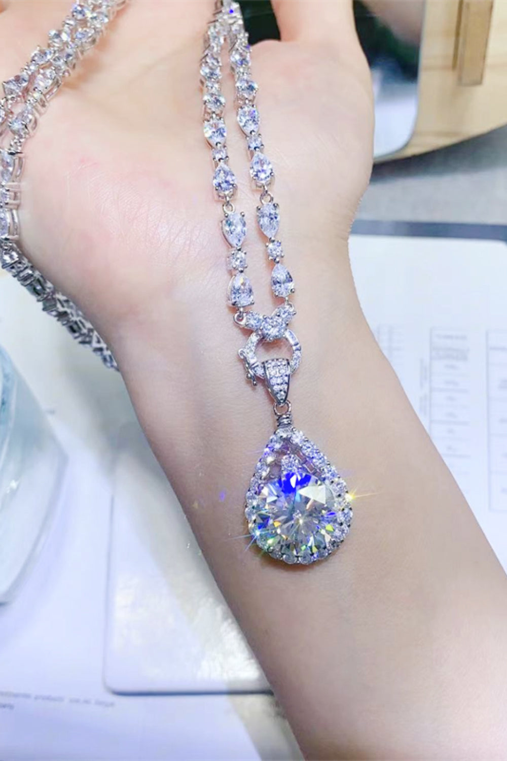 10 Carat Moissanite Teardrop Pendant Platinum-Plated Necklace - Velora Luxury Fashion
