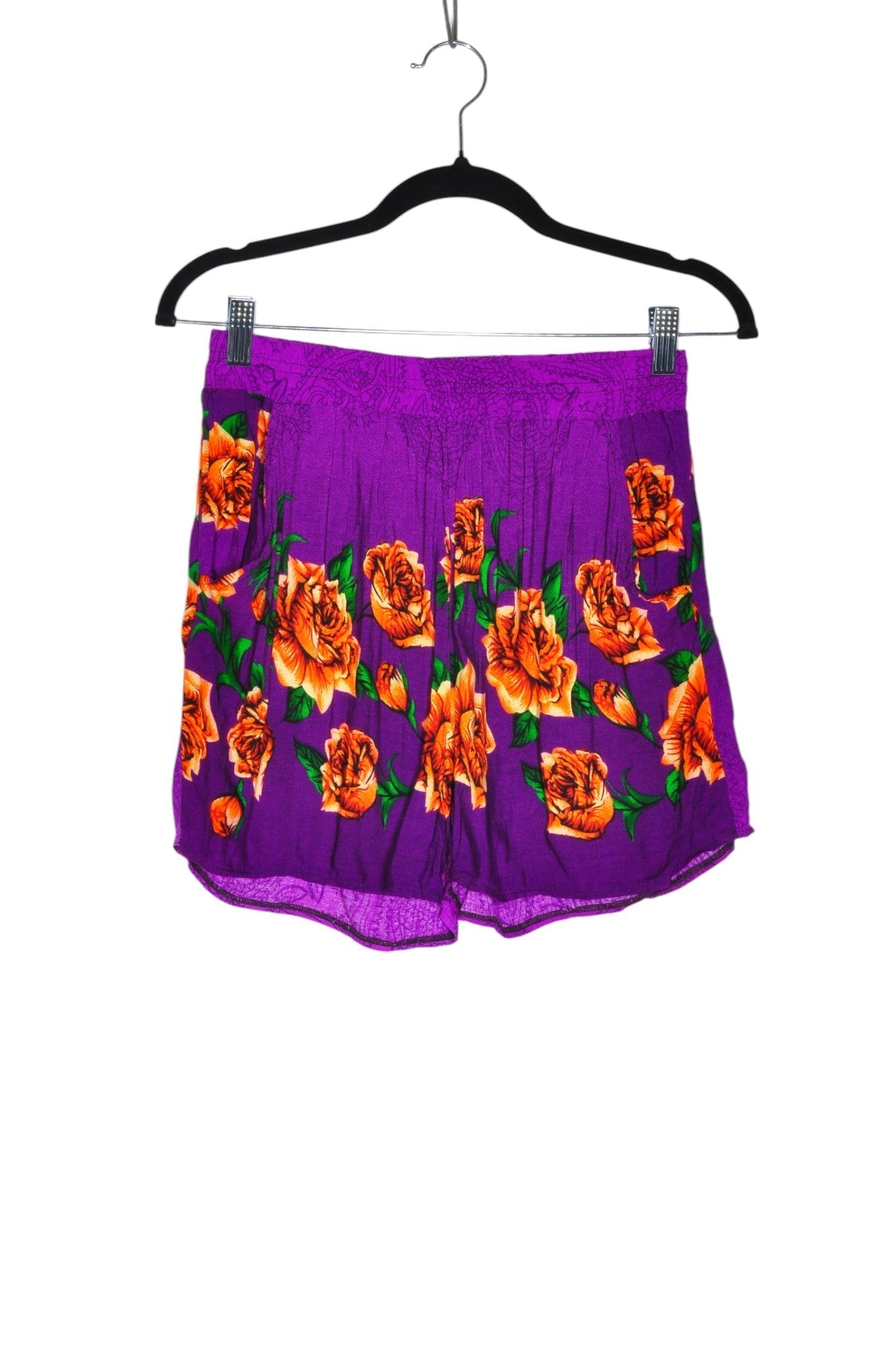 CLEEK COLLECTION Women Classic Shorts Regular fit in Purple - S - Velora