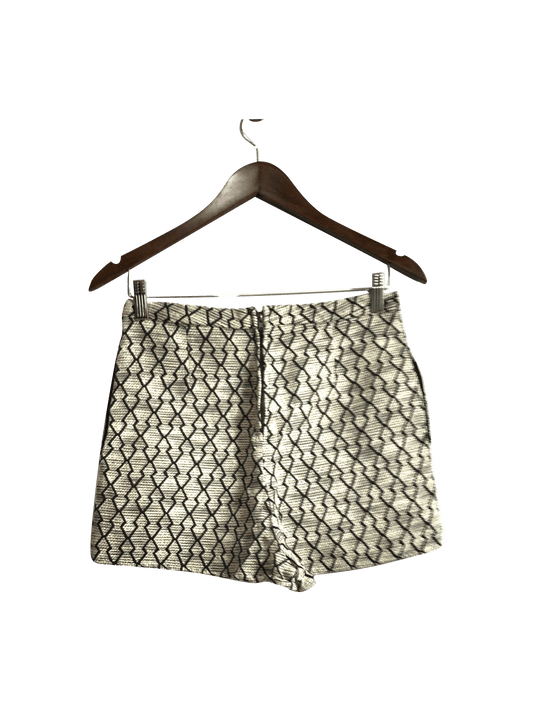 LUCCA COUTURE Women Classic Shorts Regular fit in White - 8 - Velora