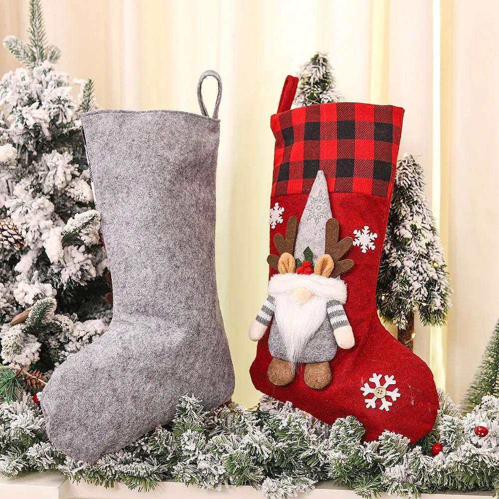 Plaid Three-dimensional Couple Faceless Doll Christmas Stockings Christmas Eve Gift Bag Candy Bag - Velora