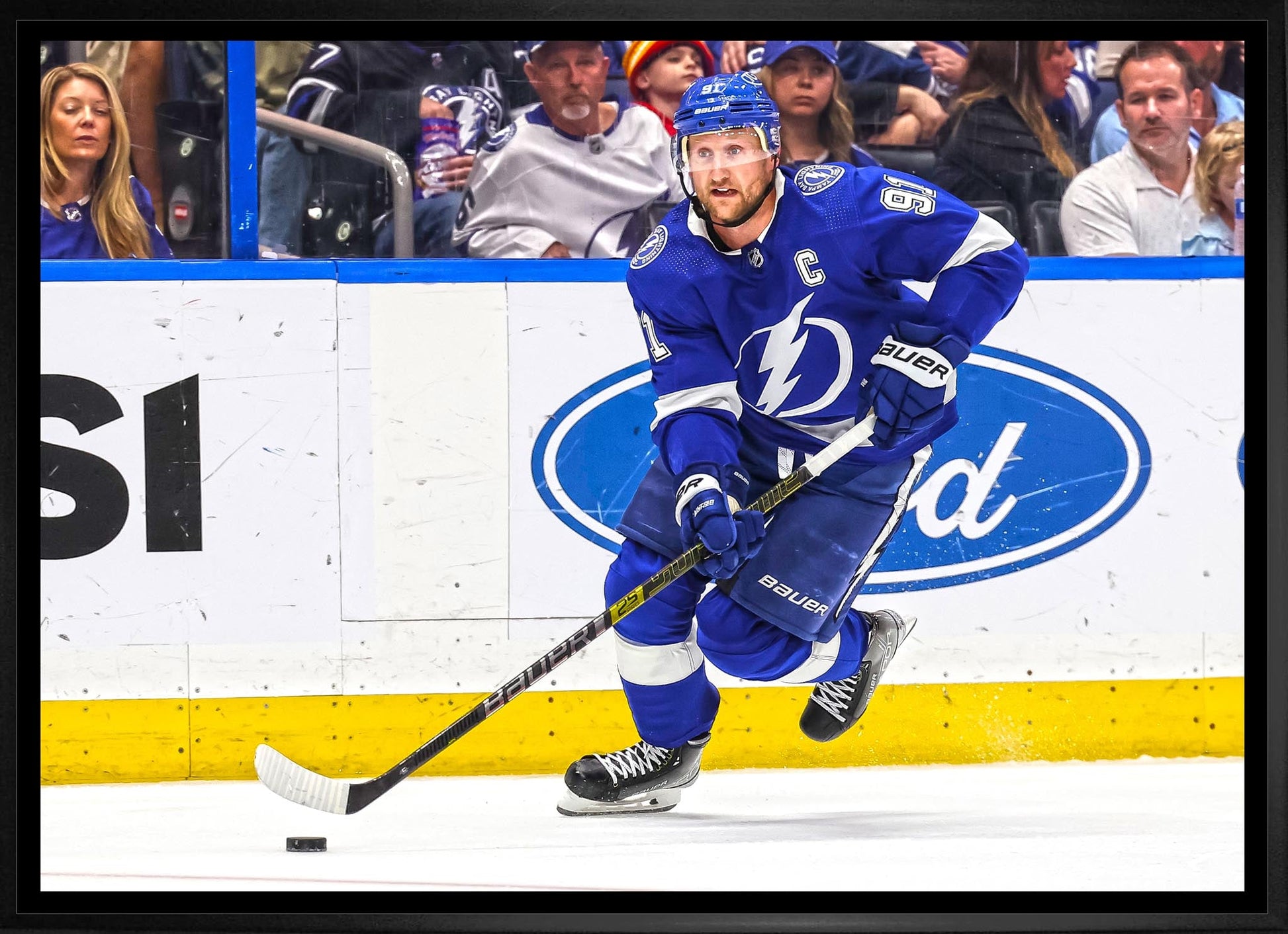 Steven Stamkos 20x29 Framed Canvas Tampa Bay Lightning Frameworth Sports Marketing