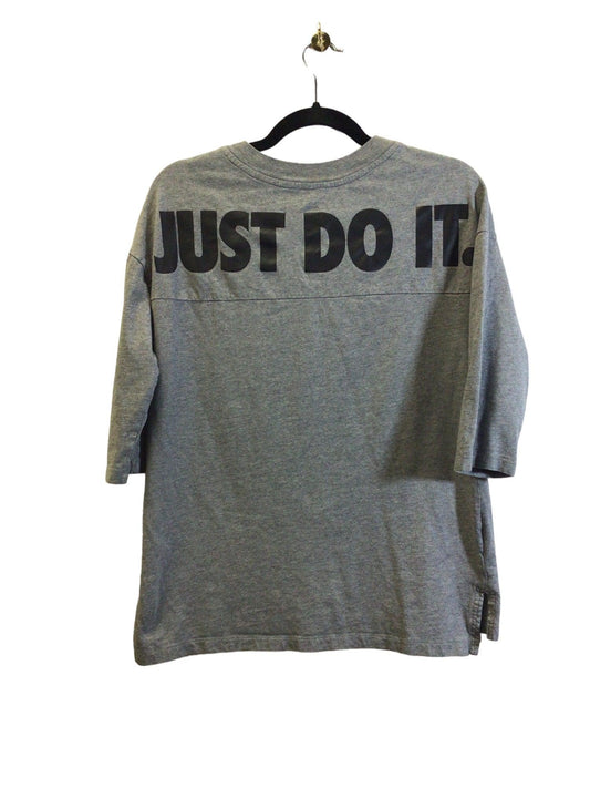 NIKE Women T-Shirts Regular fit in Gray - S - Velora