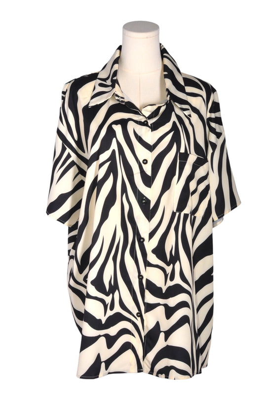 SHEIN Women Button Down Tops Regular fit in White - XL - Velora