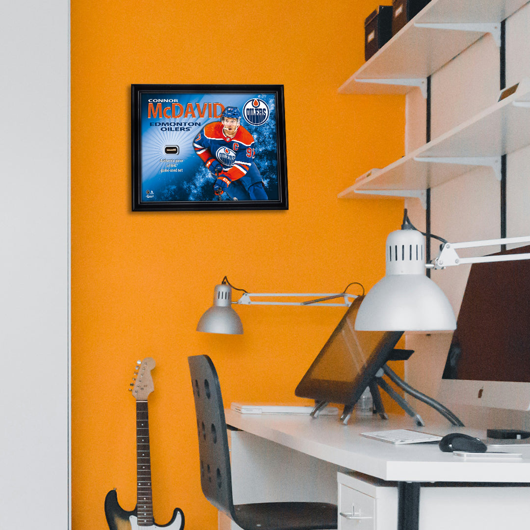 Connor McDavid 16x20 Photo Frame with Game-Used Net - Edmonton Oilers Frameworth Sports Marketing