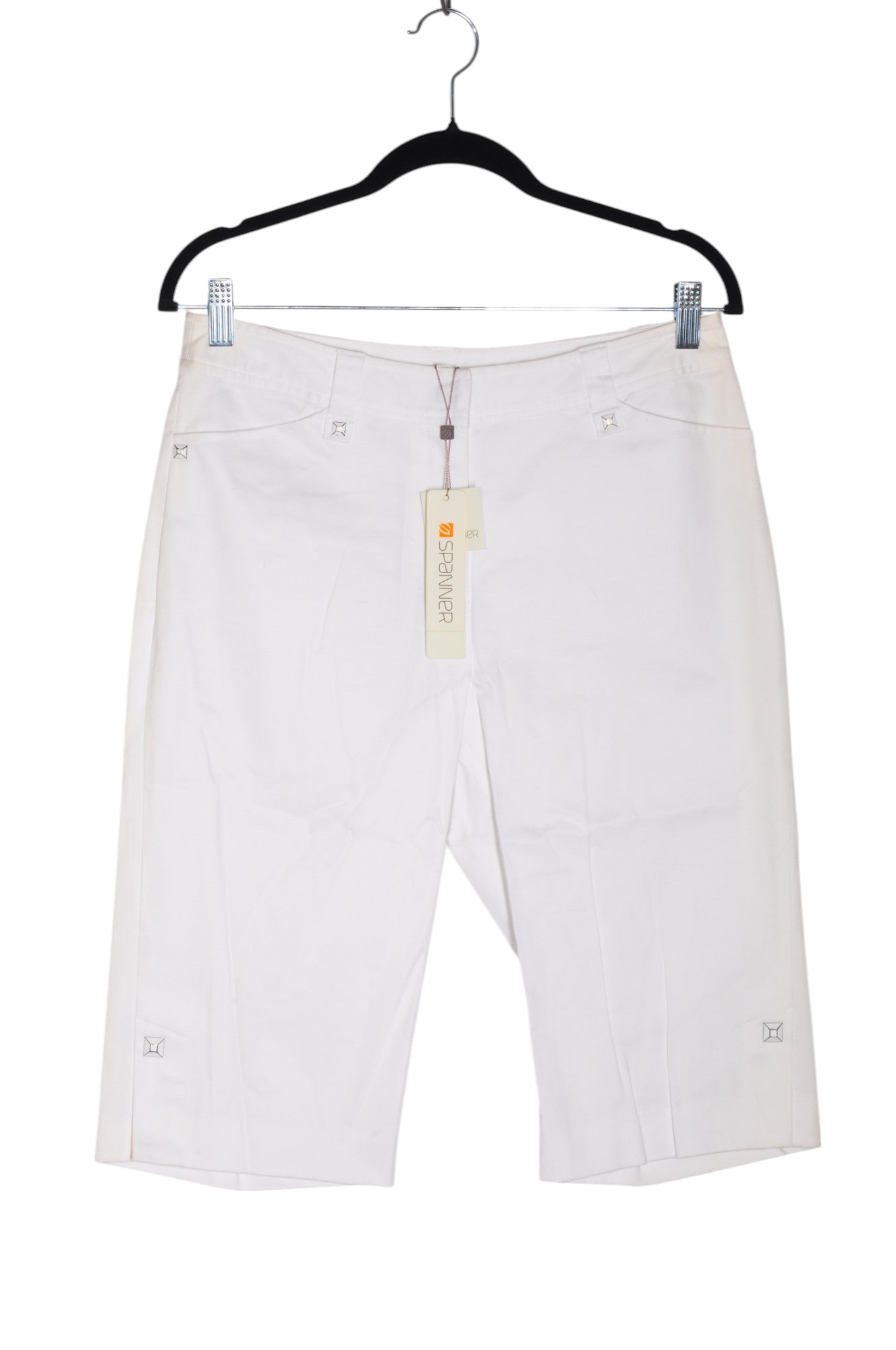 SPANNER Women Classic Shorts Regular fit in White - 6 - Velora