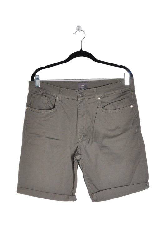 H&M Men Denim Shorts Regular fit in Green - 34 - Velora