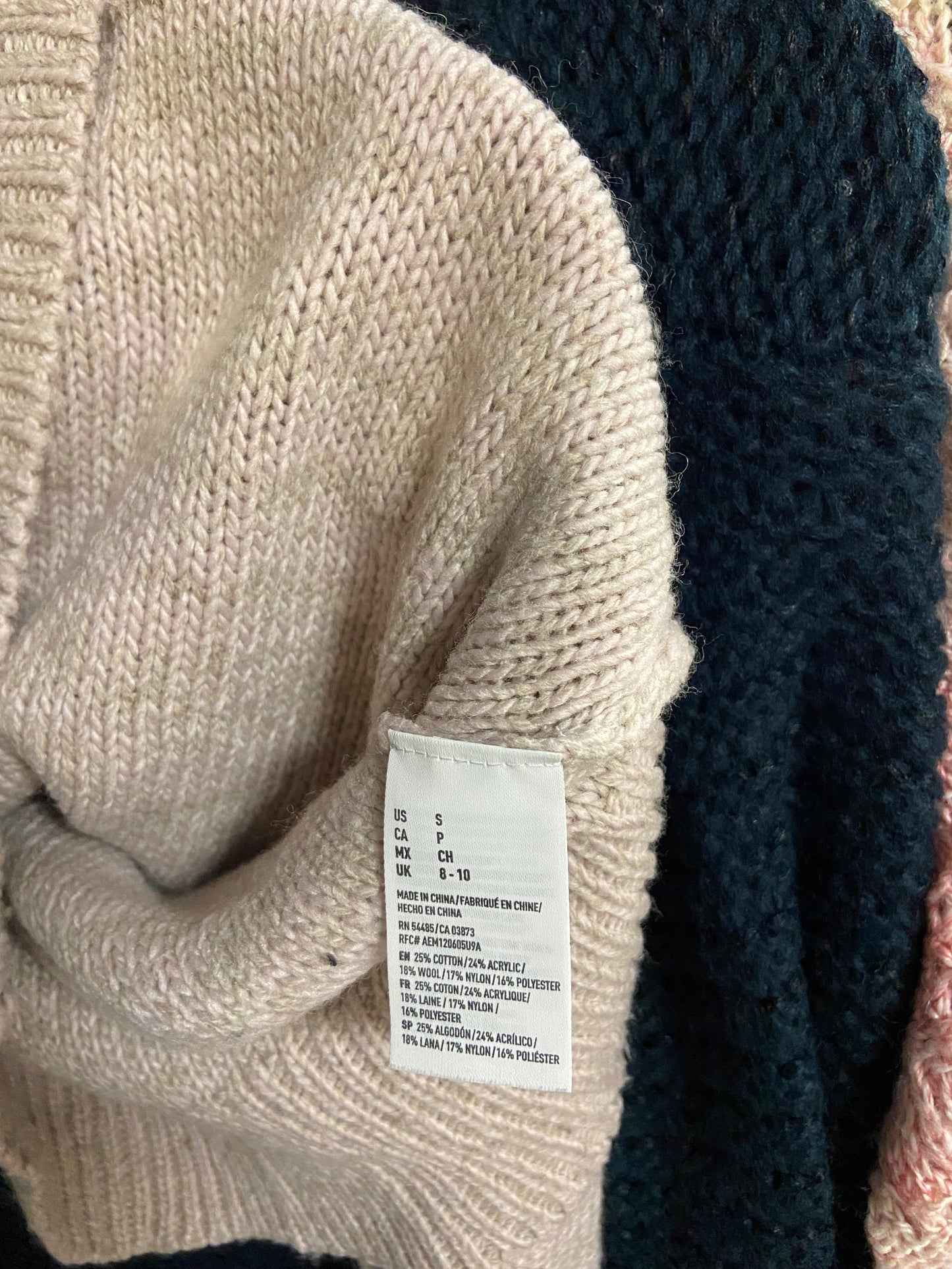 AMERICAN EAGLE Women Knit Tops Regular fit in Gray - S - Velora