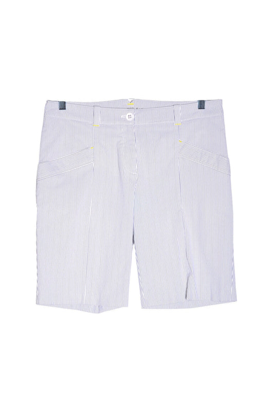 NIKE Women Classic Shorts Regular fit in White - 10 - Velora