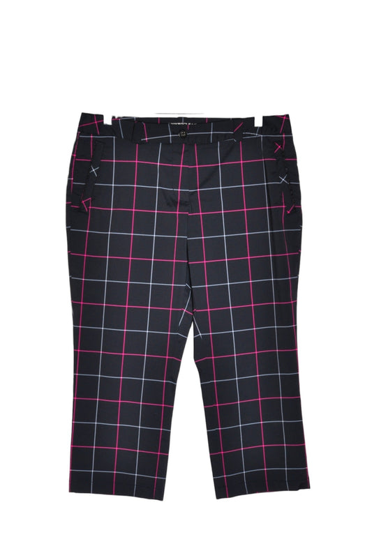 NIKE Women Capri Pants Regular fit in Black - 12 - Velora