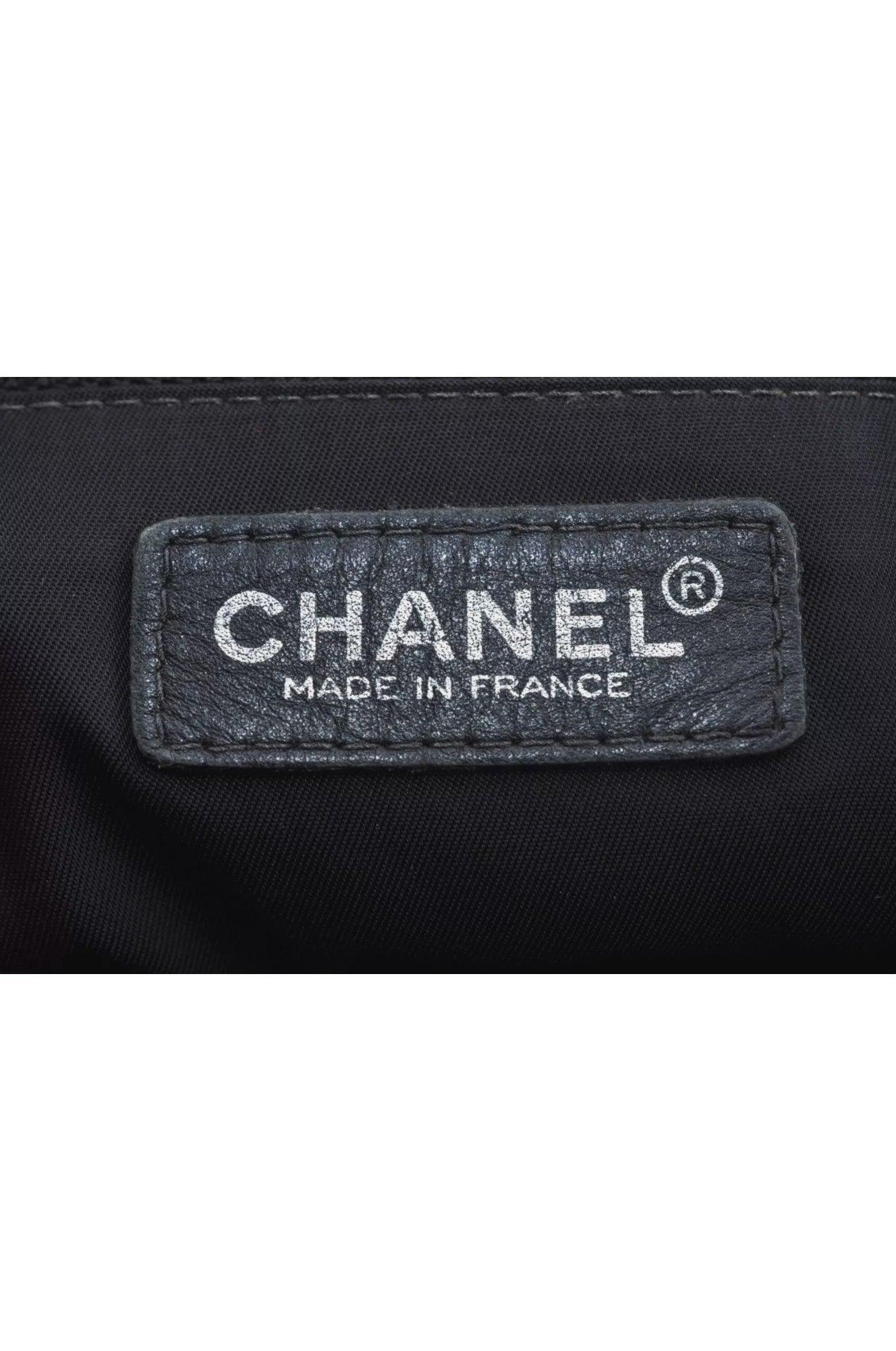 CHANEL New Travel Line Vintage Tote Bag Nylon Leather Black Junk 1911J - Velora