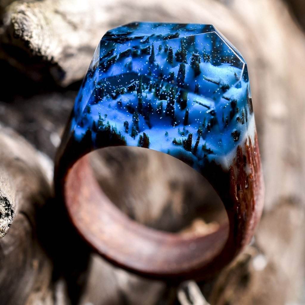 Resin wood ring - Velora