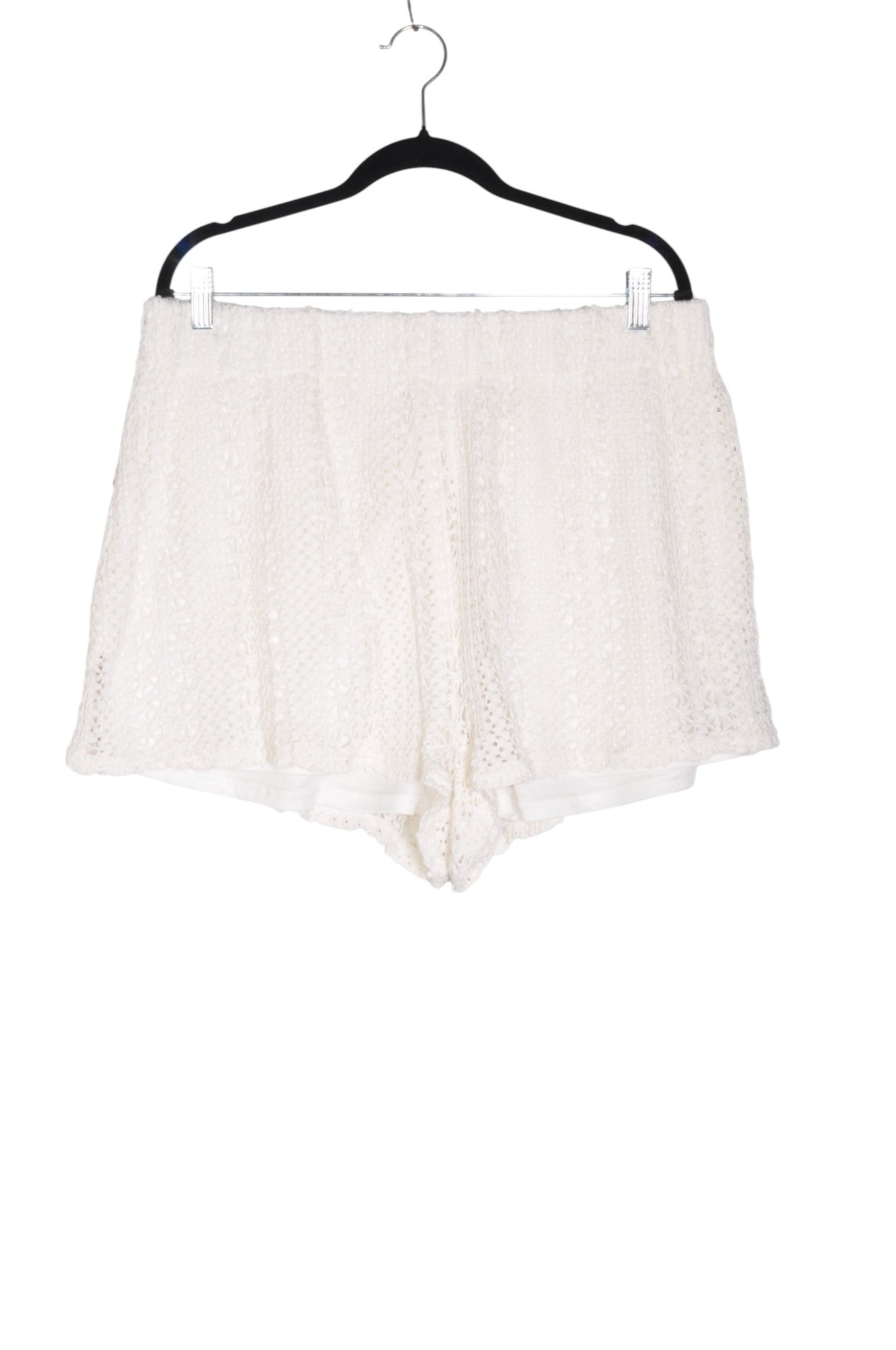 FASHION NOVA Women Classic Shorts Regular fit in White - 2XL Koop