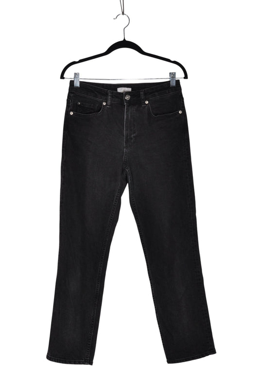 H&M Women Straight-Legged Jeans Regular fit in Black - 4 - Velora