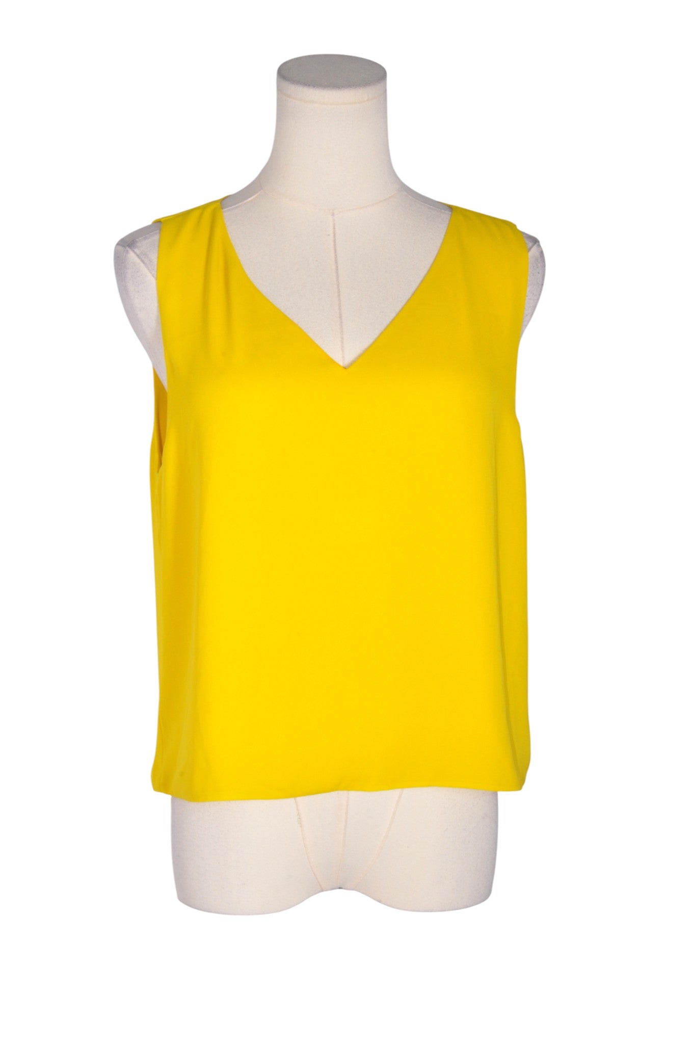 BABATON Women Tank Tops Regular fit in Yellow - M Koop
