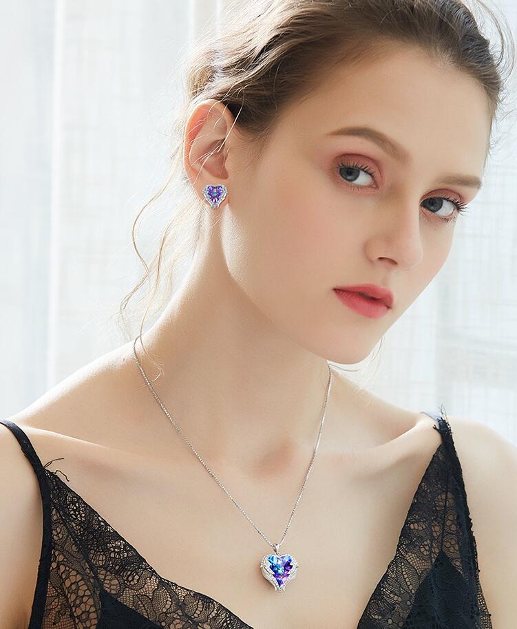 Heart of the Ocean Necklace with Swarovski Elements