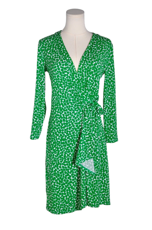 BCBG MAX AZRIA Women Wrap Dresses Regular fit in Green - S Koop
