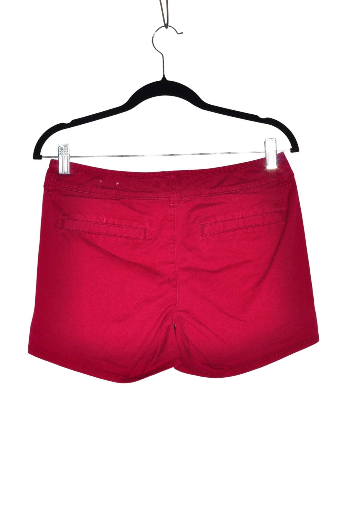 AMERICAN EAGLE Women Classic Shorts Regular fit in Red - 4 Koop