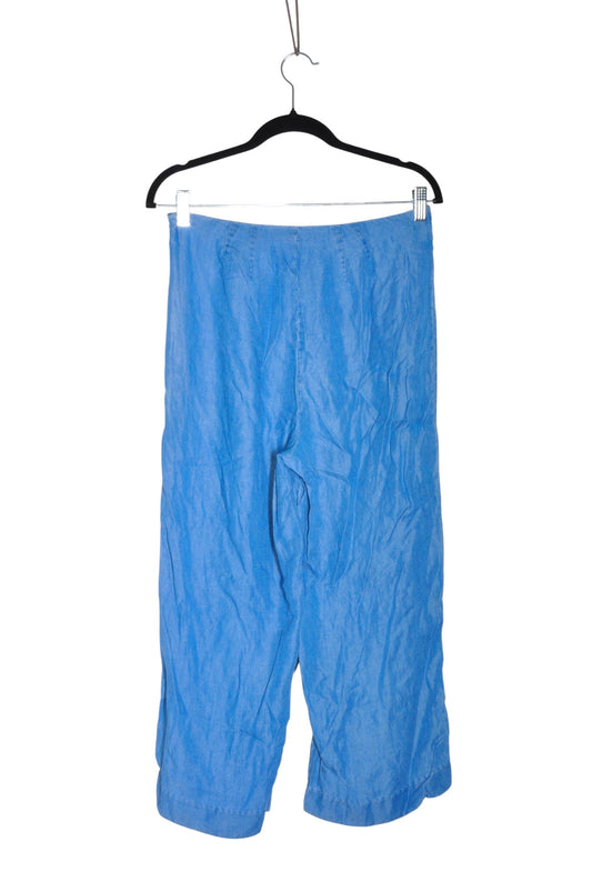 UNBRANDED Women Capri Pants Regular fit in Blue - 4 Koop