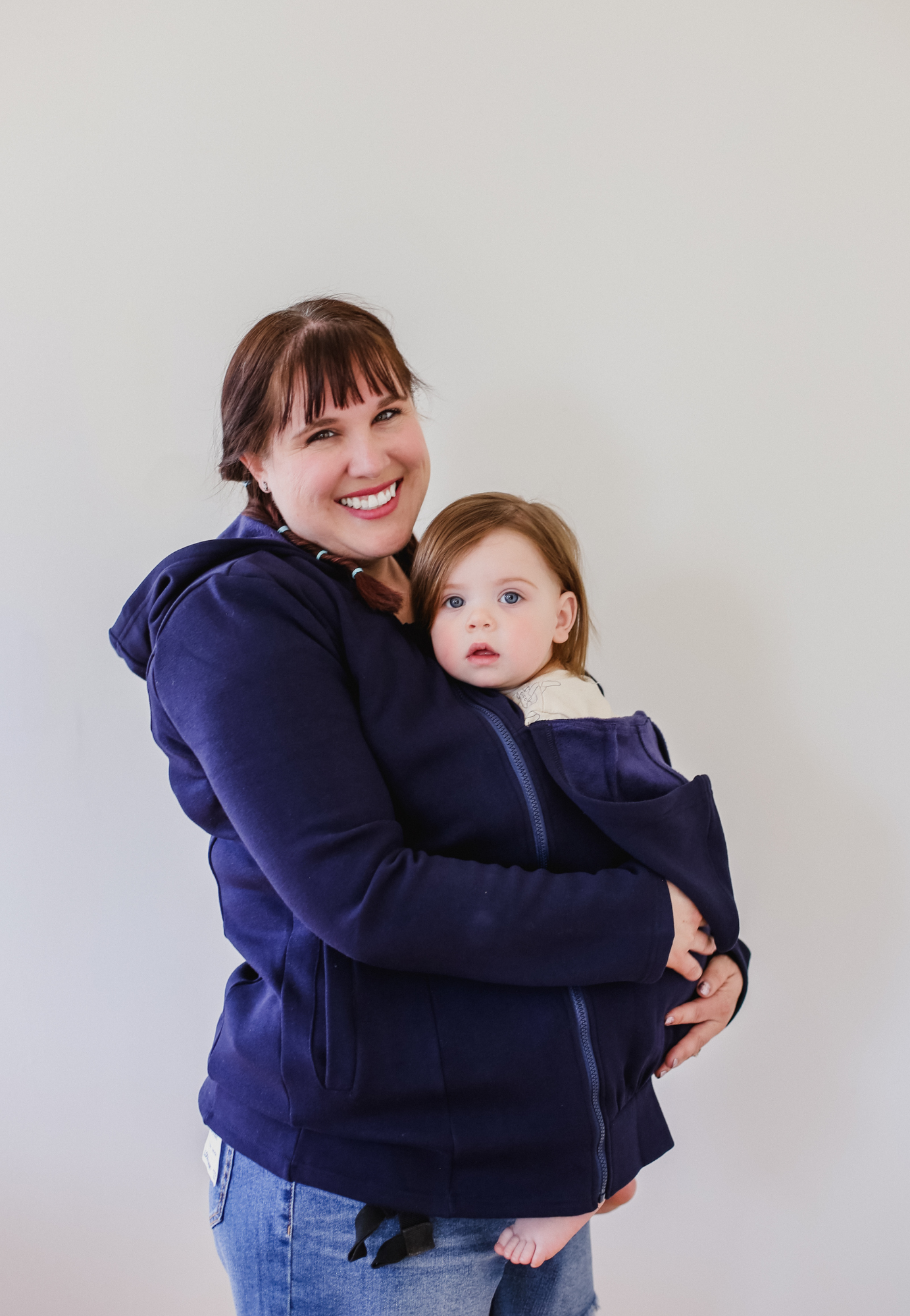 2-in-1 Fleece Baby Carrying Hoodie - Velora Luxury Fashion