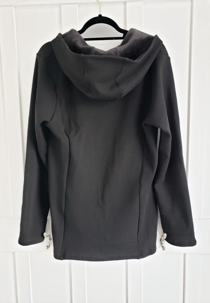 2-in-1 Fleece Baby Carrying Hoodie - Velora Luxury Fashion