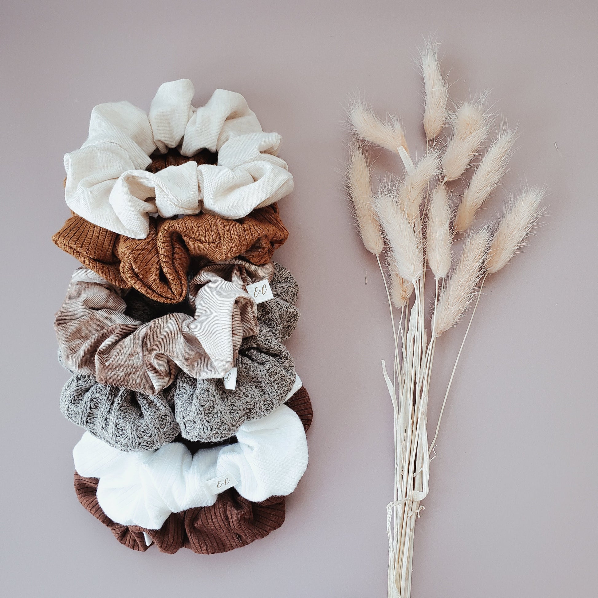 Ribbed Modal Scrunchie | Caramel - Velora