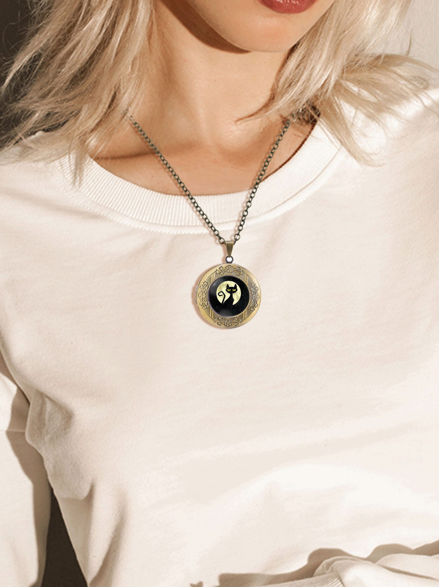 Black Cat Locket Necklace - Velora