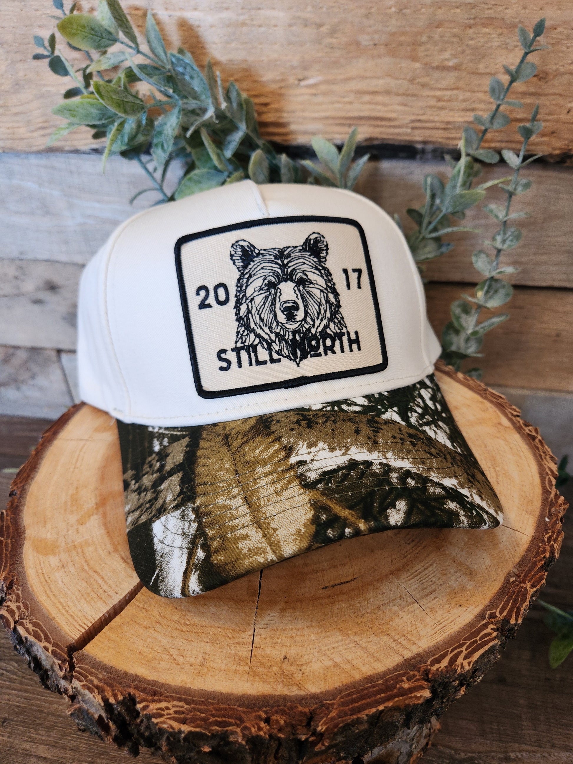 CAMO AND CREAM BEAR SNAPBACK - Velora