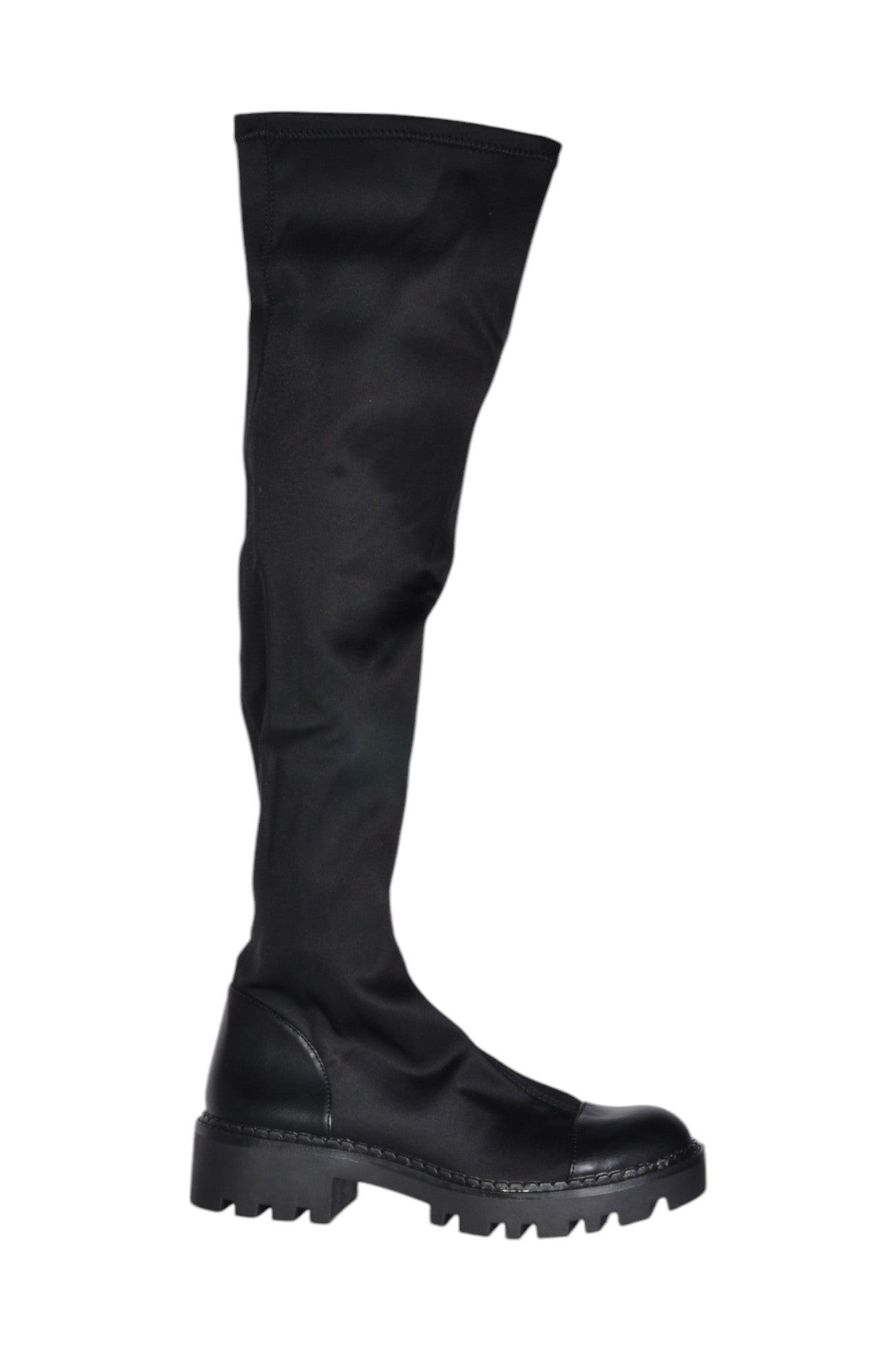 ZARA Women Boots Regular fit in Black - 37 - Velora