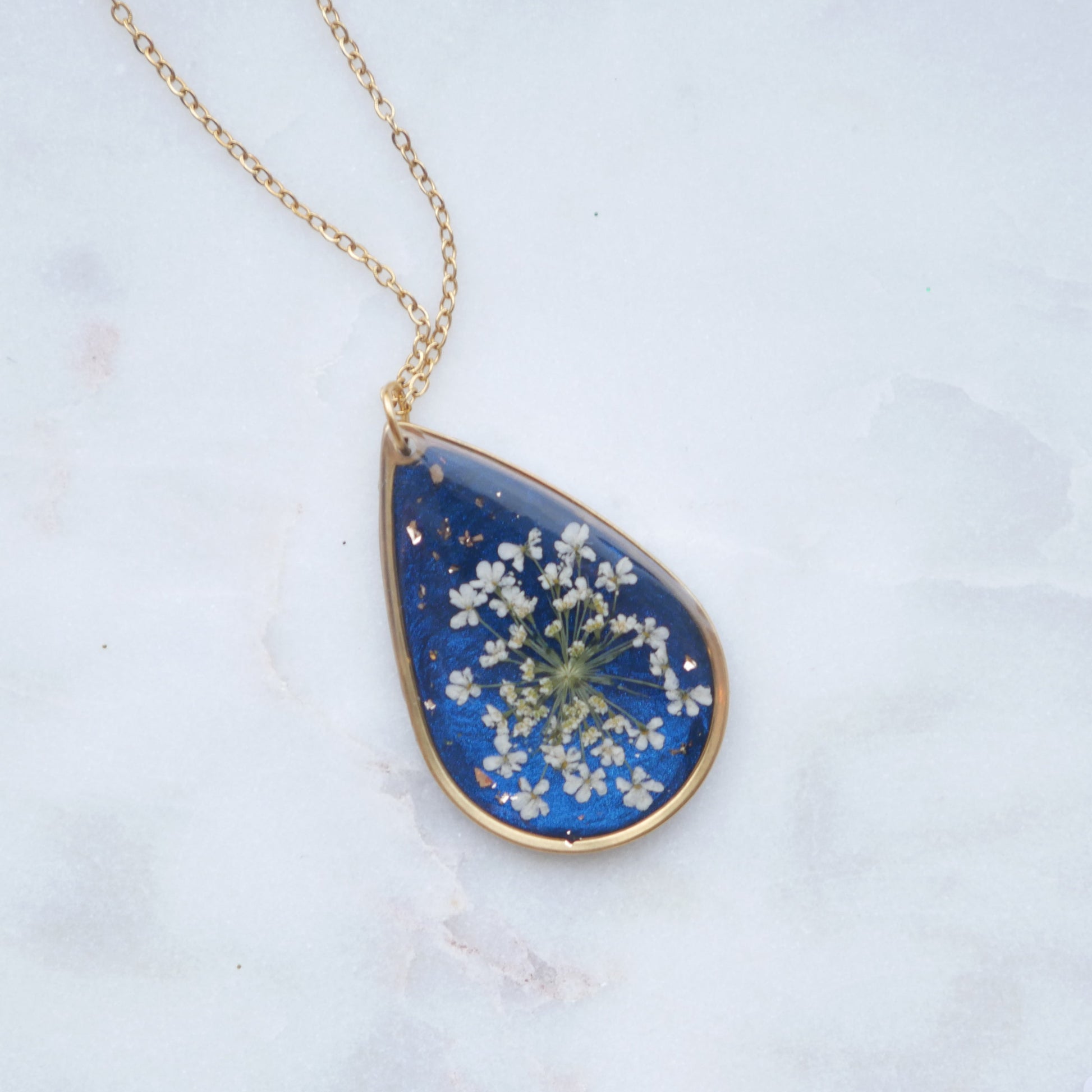 Collier céleste - fleurs de carottes - goute 20mm - Velora