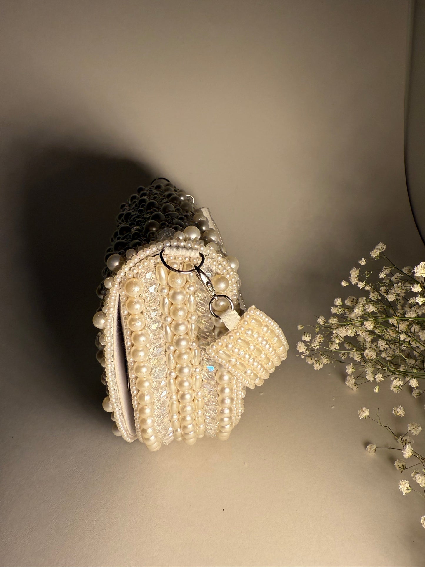 The Noor Pearl Clutch - Velora Luxury Fashion
