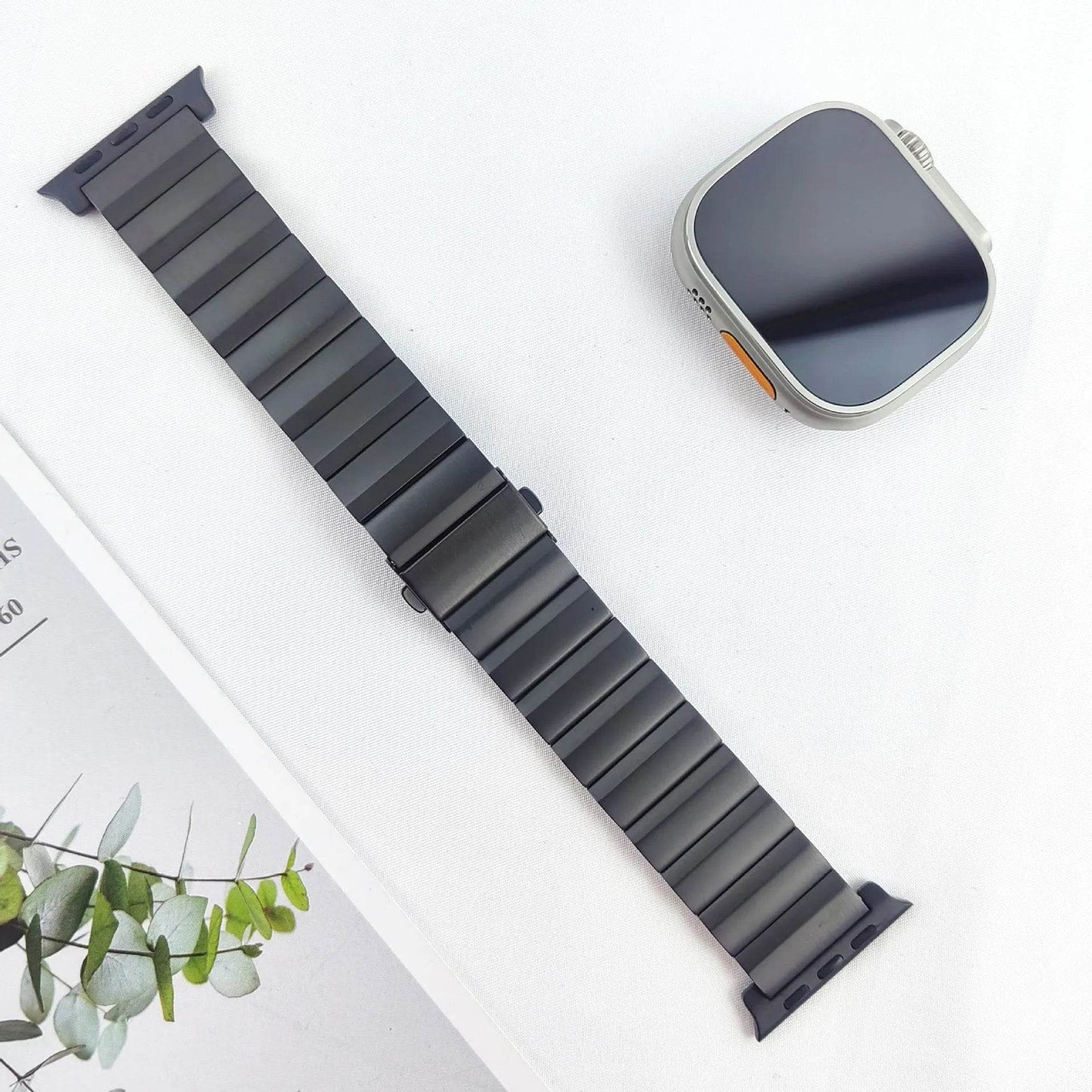 Large Particle Titanium Alloy Watch Strap - Velora