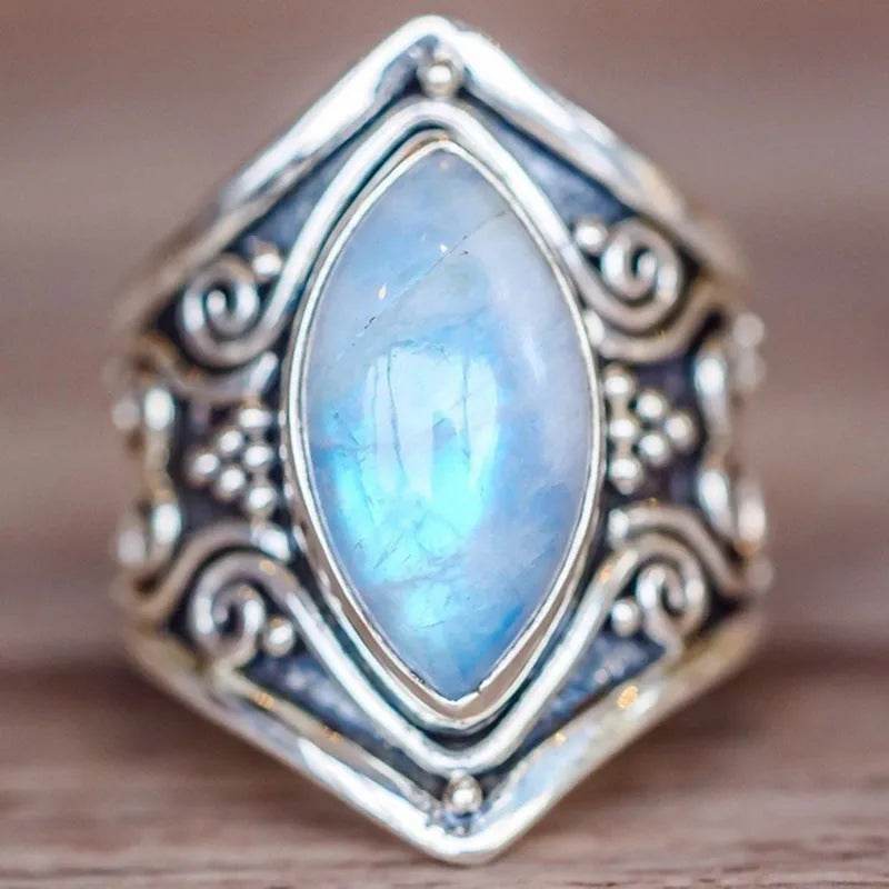 Fashion Antique silver vintage moonstone ring for men - Velora