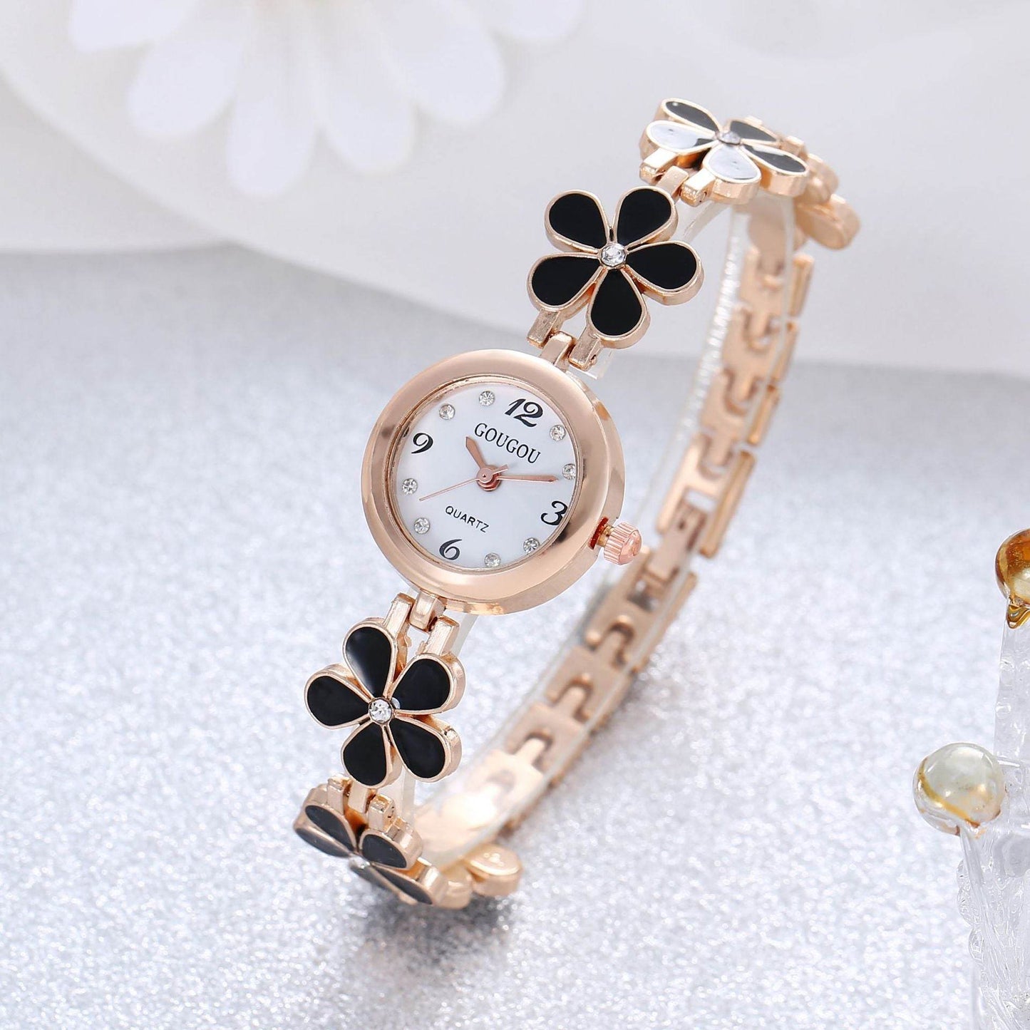 Women's Bracelet Watch Flower Disk Two-piece Bracelet Set - Velora