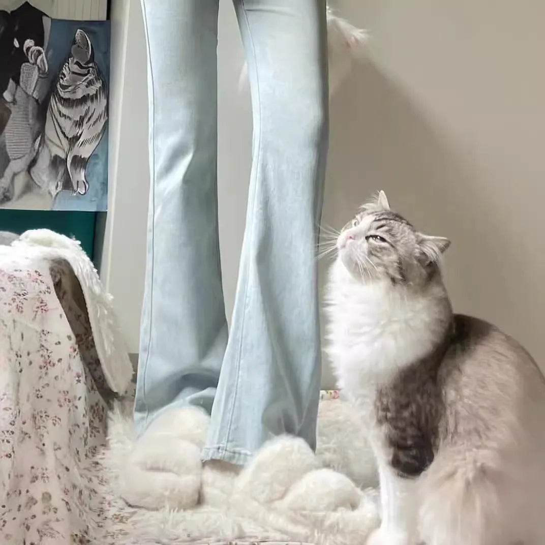 Women's Light-colored High Waist Bootcut Jeans - Velora