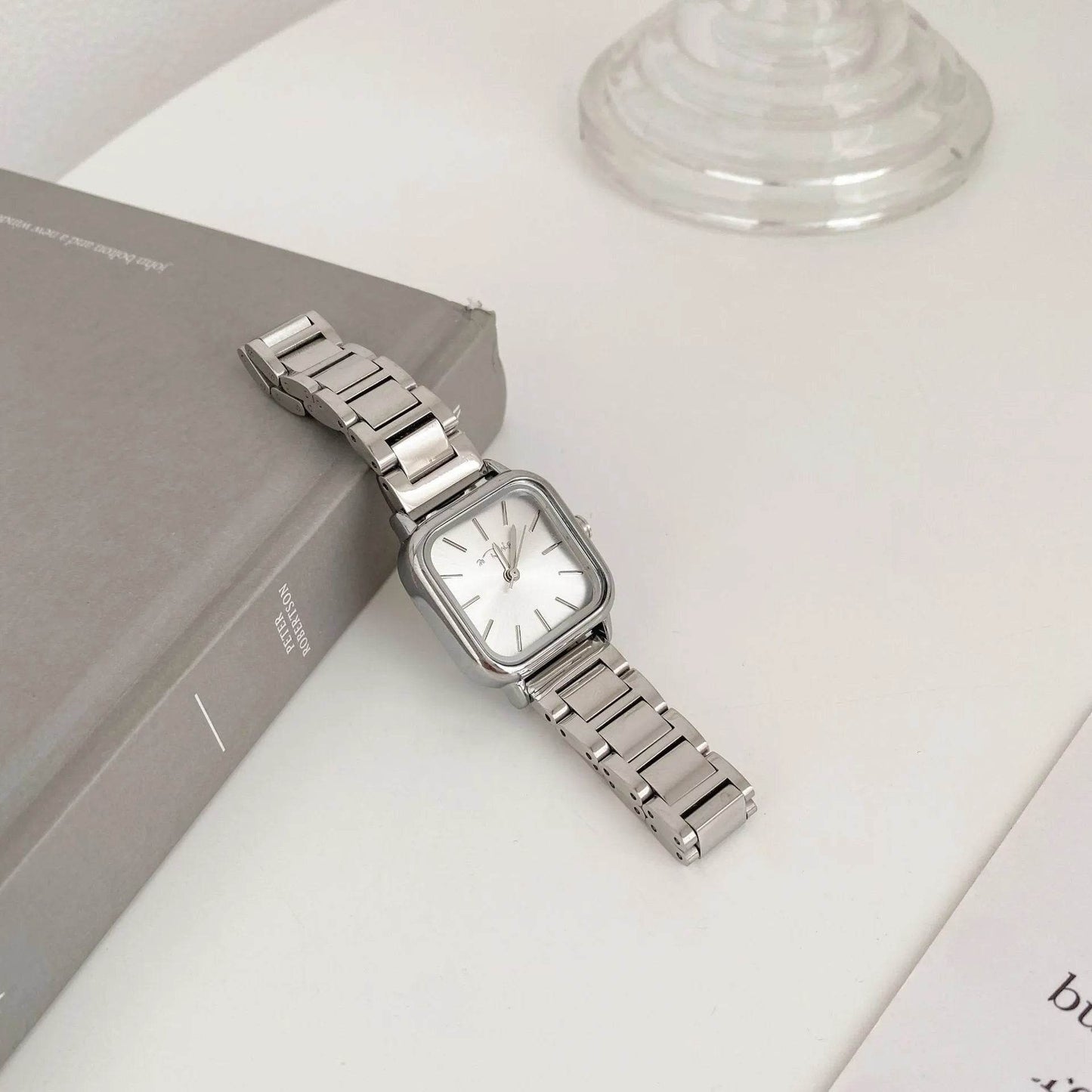 Retro Small Square Watch Female Steel Strap Dress Watch - Velora