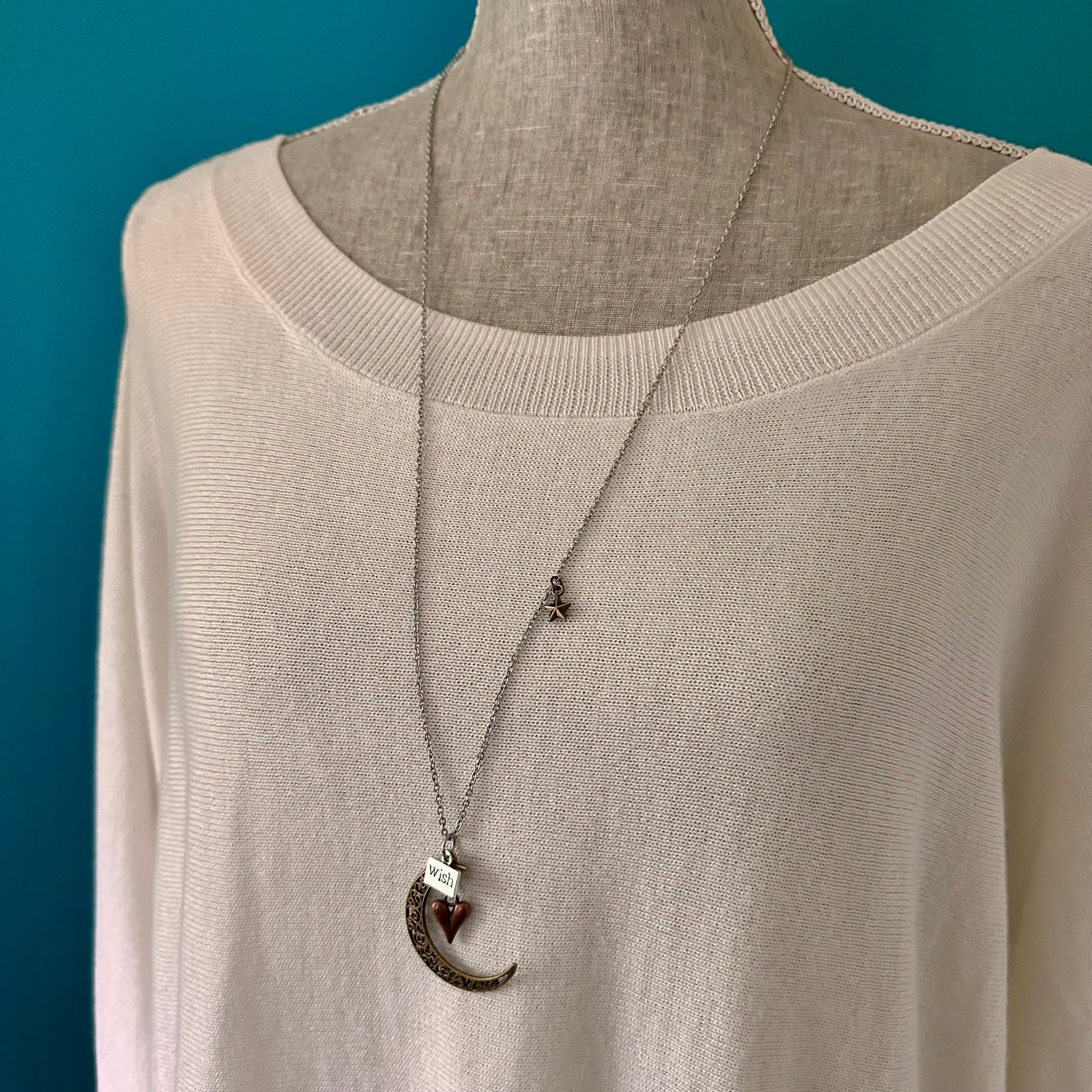 Love you to the Moon Necklace - Velora